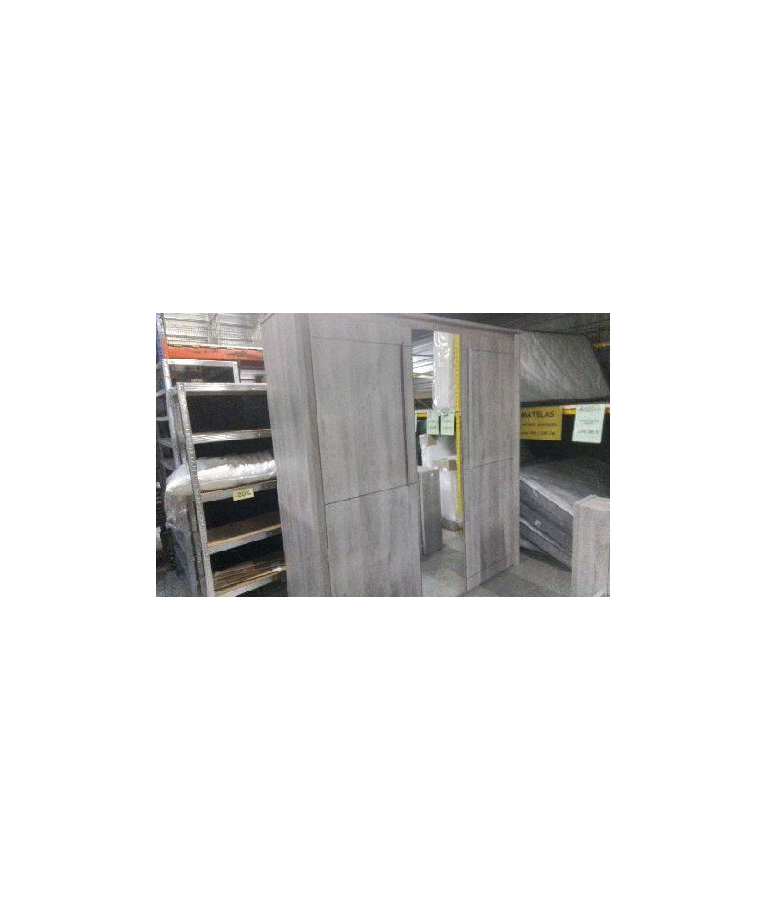 ARMOIRE 3 PORTES 