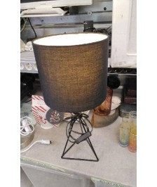 LAMPE NOIRE 