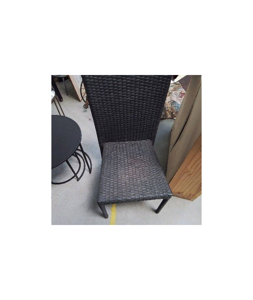 4 CHAISES MODERNE 