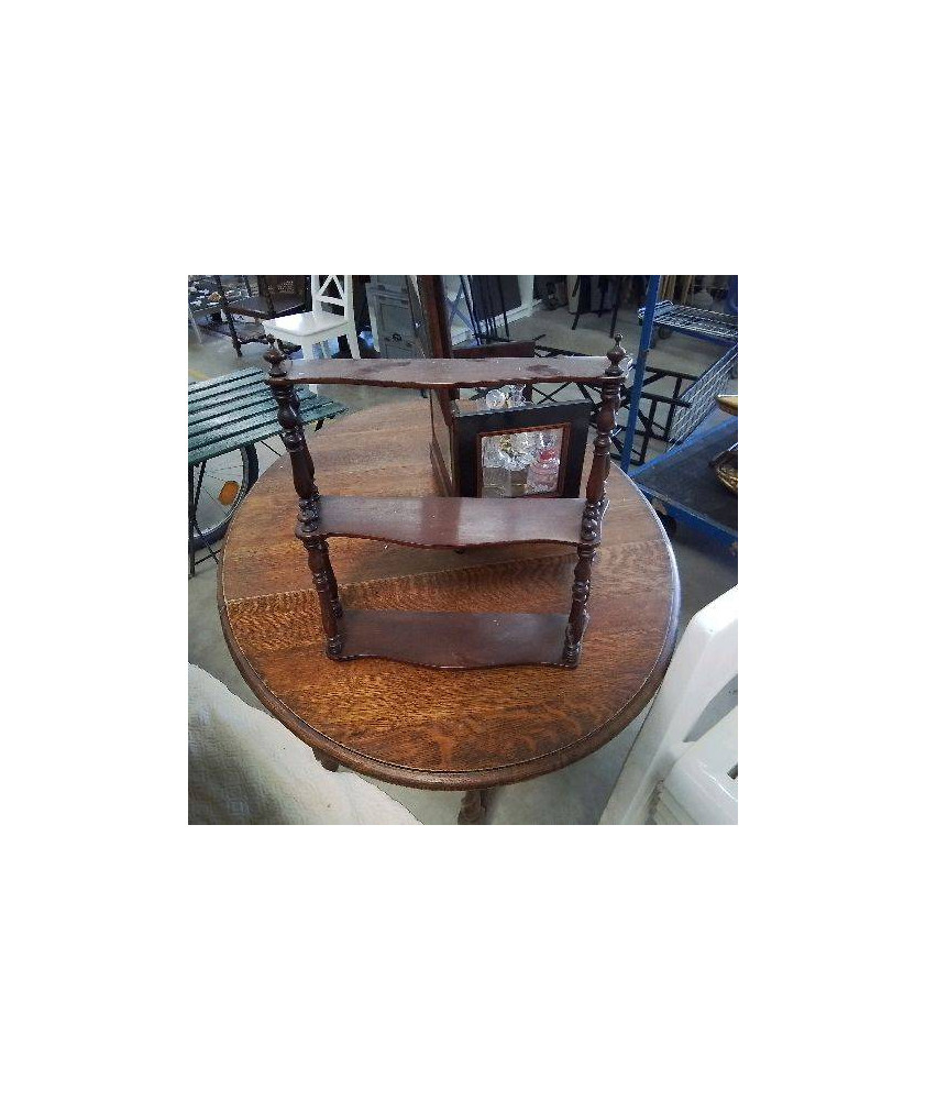 PETITE ETAGERE 