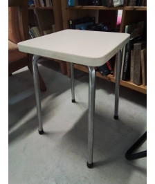 TABOURET CARRÉ PIÈTEMENT MÉTAL CHROMÉ ASSISE BOIS ECRU