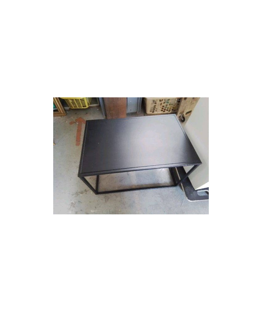 TABLE BASSE