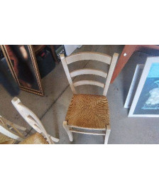 CHAISE PAILLEE EN L’ETAT 