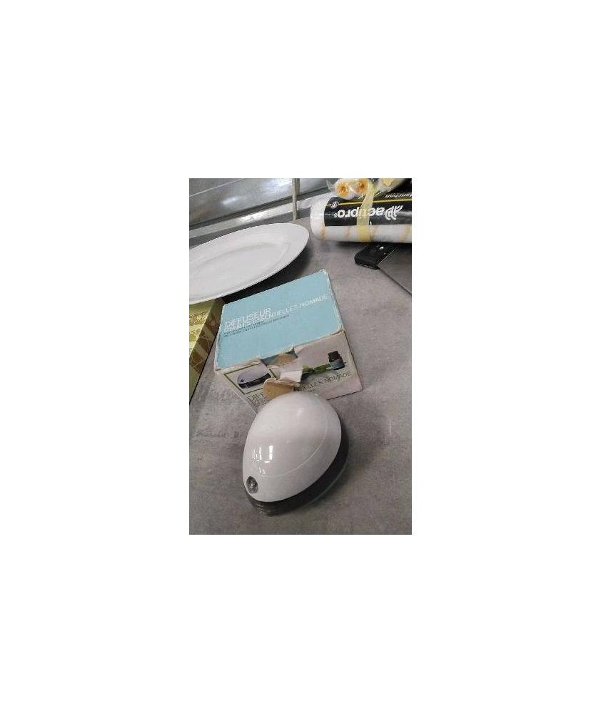 DIFFUSEUR HUILES ESSENTIELLES 