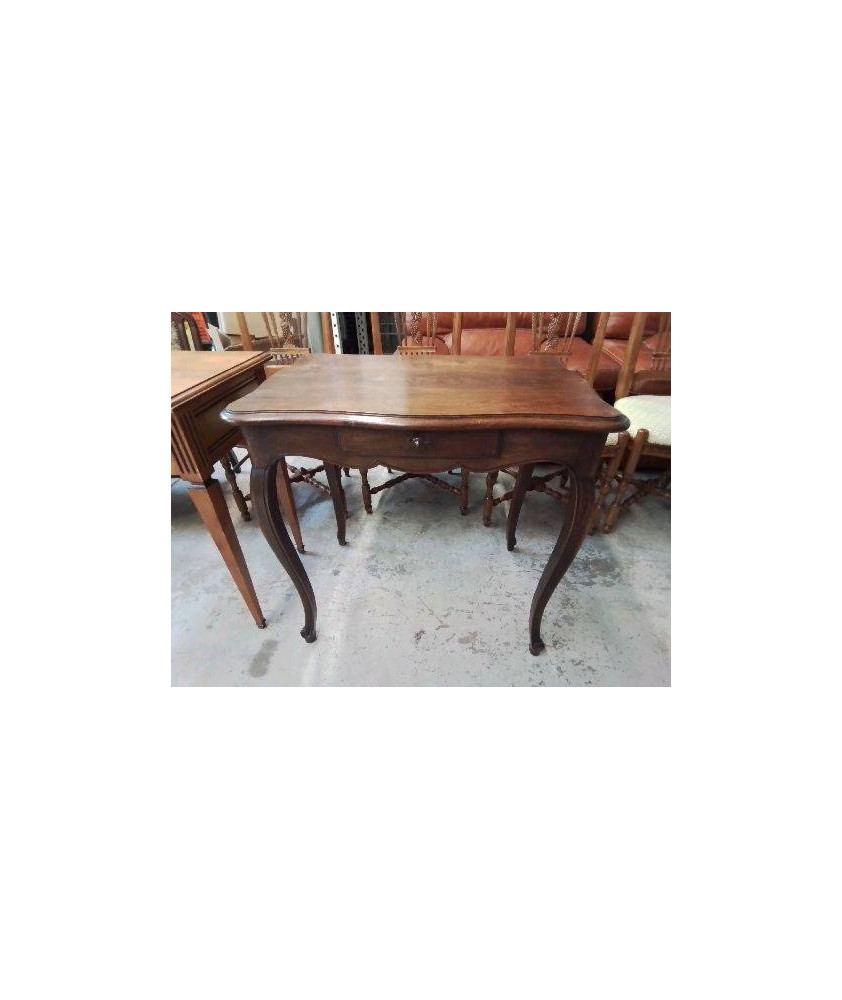 PETITE TABLE D’APPOINT 