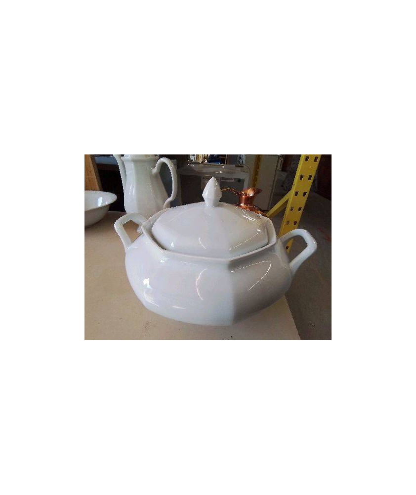 SAUCIÈRE EN PORCELAINE BLANCHE 