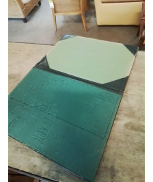 SOUS MAIN CUIR VERT