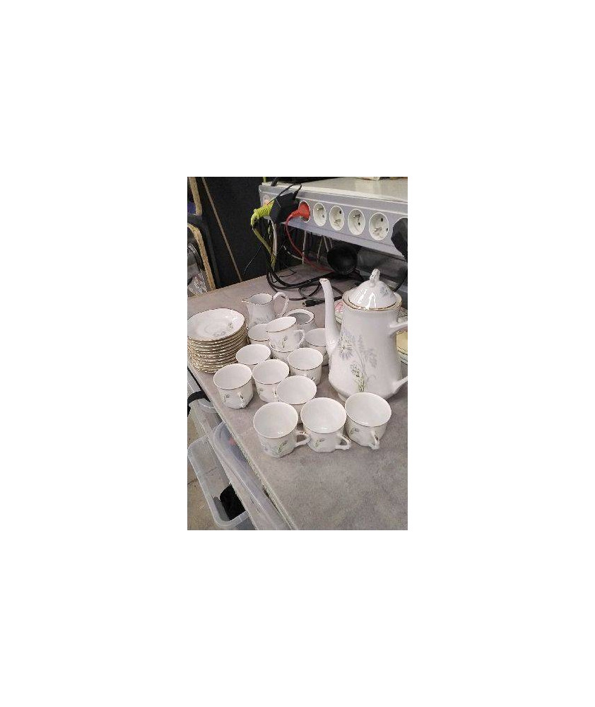 SERVICE A THE PORCELAINE LIMOGES