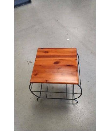 TABLE D’APPOINT PIED METAL 
