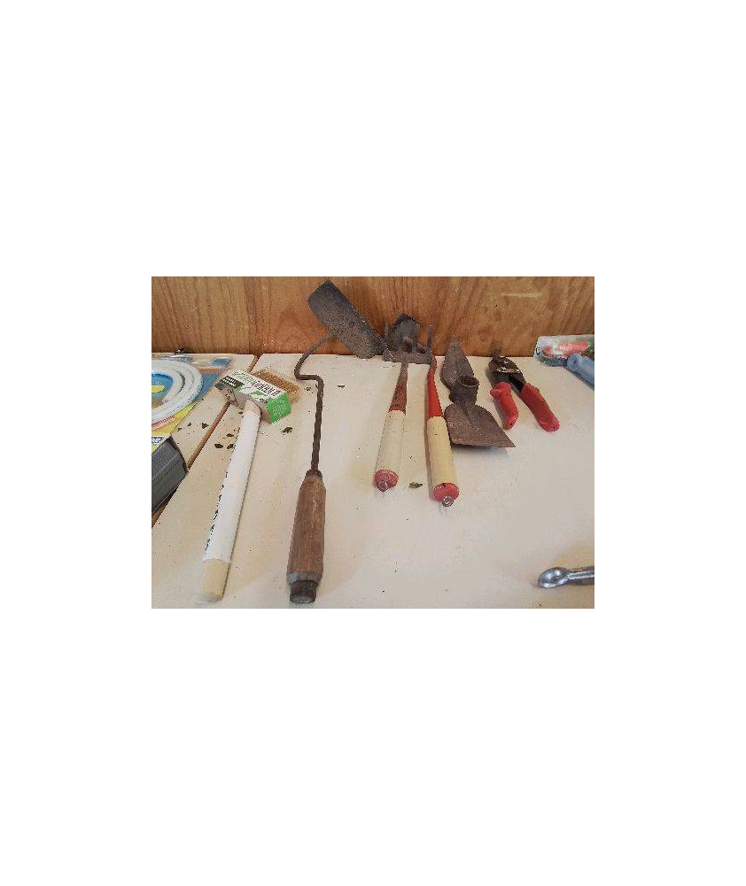 OUTILS DE BRICOLAGE