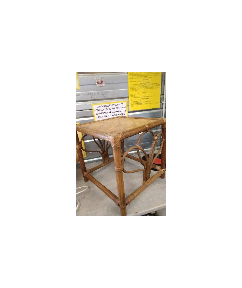TABLE D’APPOINT ROTIN EN L’ETAT