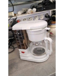 CAFETIÈRE ELECTRIQUE PM BLANCHE 