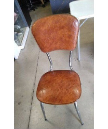 CHAISE MARRON