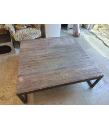 GRANDE TABLE BASSE CARRE BOIS ET FER 