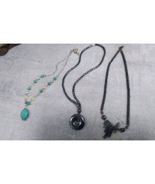 COLLIER 