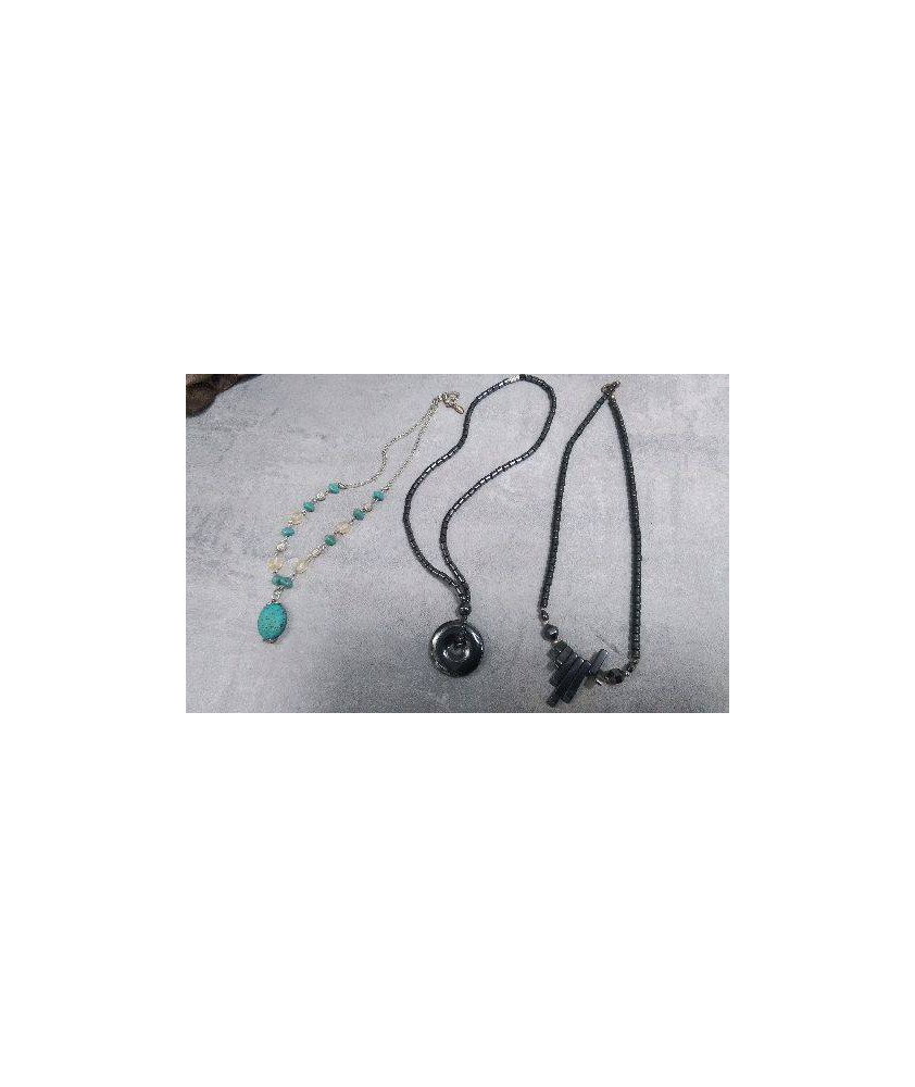 COLLIER 