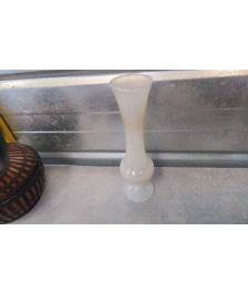 VASE OPALINE 