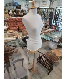 MANNEQUIN BUSTE FEMME PIED BOIS CLAIR 