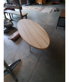 TABLE BASSE OVALE BOIS CLAIR 