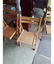 CHAISE PLIANTE BOIS CLAIR AJOURÉ