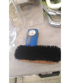 BROSSE 
