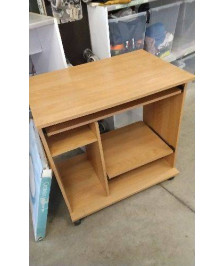 BUREAU TABLETTE A ROULETTES 