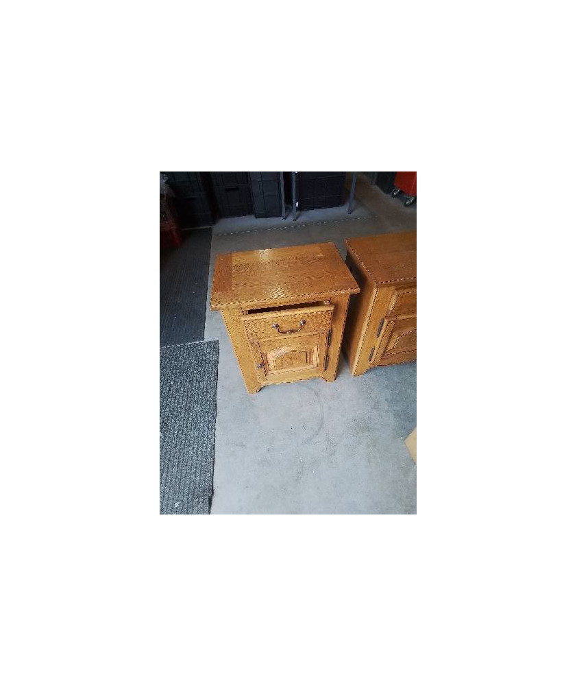 CHEVET CHÊNE CLAIR MOULURÉ 1 TIROIR 1 PORTE