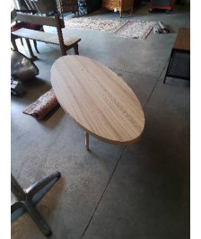 TABLE BASSE OVALE BOIS CLAIR 