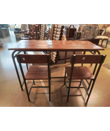 TABLE DE BUREAU + 2 CHAISES