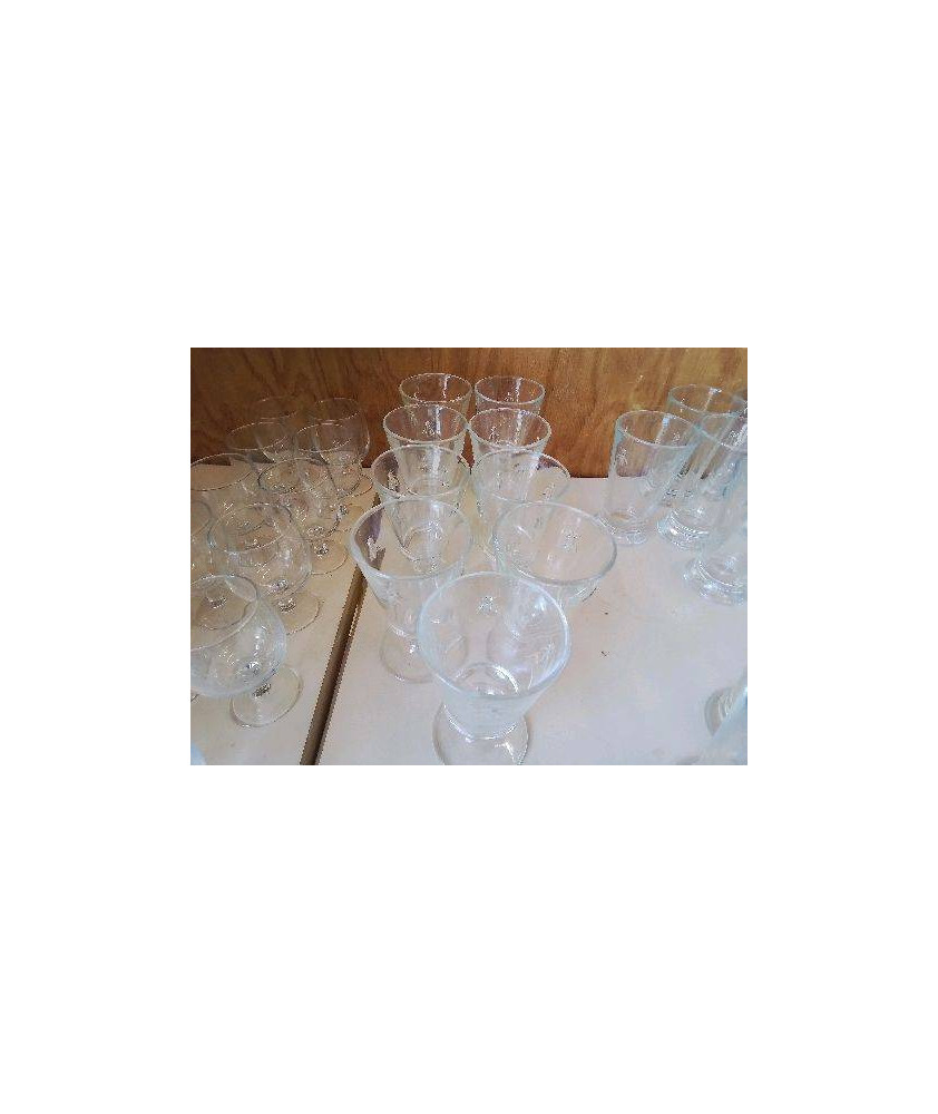 LOT DE 8+1 VERRE À PIED MOTIF ABEILLE 