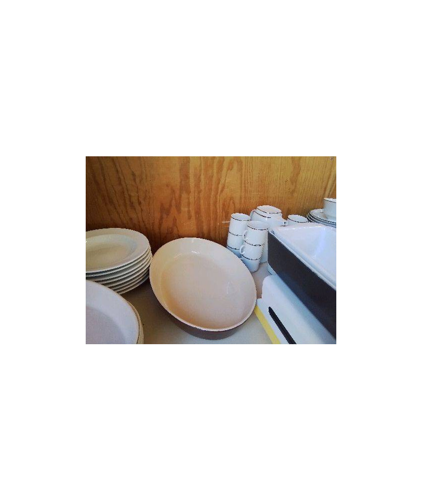 PLAT À FOUR OVALE 
