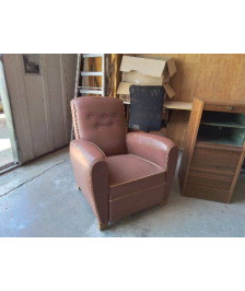 FAUTEUIL EN CUIR MARRON 
