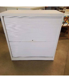 ARMOIRE BASSE A RIDEAU