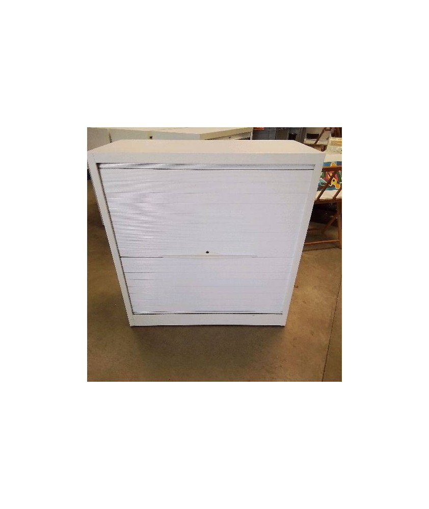 ARMOIRE BASSE A RIDEAU