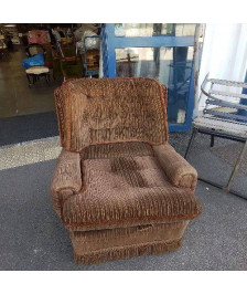 FAUTEUIL CÔTELÉ MARRON 