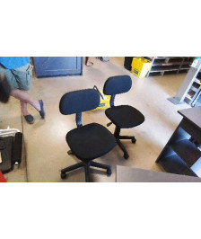 CHAISE DE BUREAU A ROULETTES
