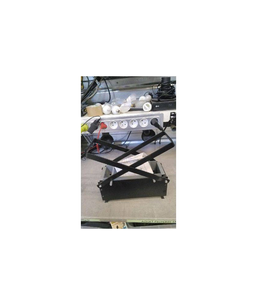 COMPACTEUR DE BUCHES