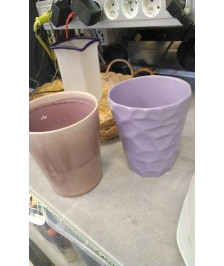 CACHE POT