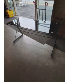 BUREAU RECTANGULAIRE PIÈTEMENT METAL NOIR PLATEAU VERRE 
