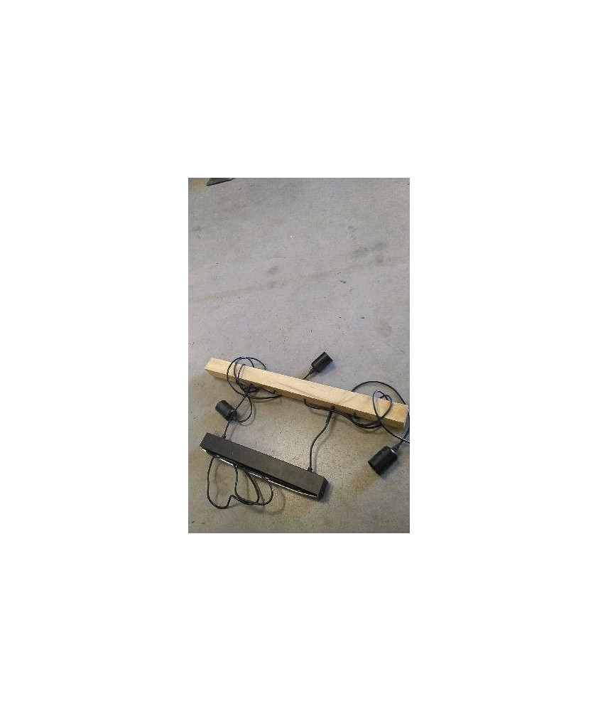 PLAFONNIER AMPOULES SUSPENDUES