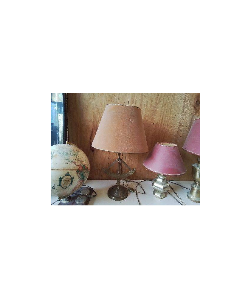 LAMPE BALANCE LAITON 