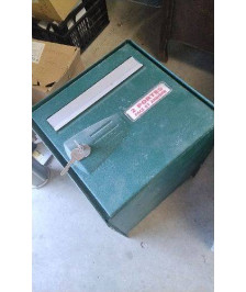 BOITE AUX LETTRES 2 PORTES 