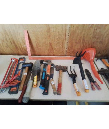 OUTILS DE BRICOLAGE 