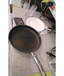 POELE GRILL 