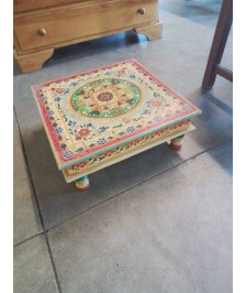 TABLE BASSE INDIENNE CARRÉ BOIS COLORÉ 