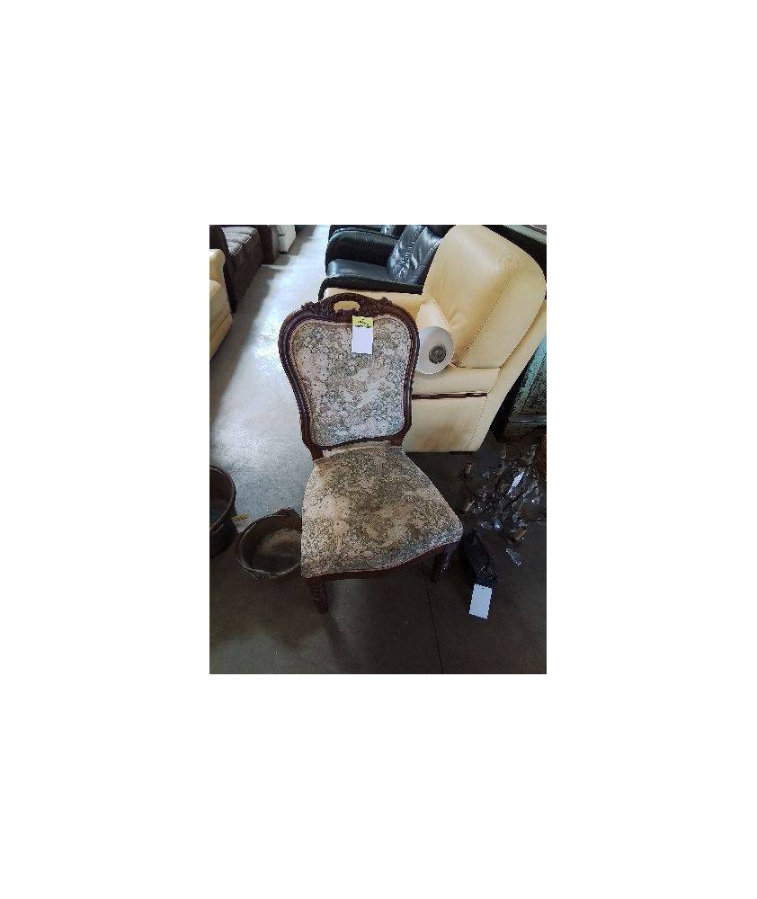 CHAISE BASSE BOIS CAPITONNÉ TISSU ECRU VERT AUX ANIMAUX STYLE RÉGENCE CHAISE BASSE BOIS CAPITONNÉ TISSU ECRU VERT AUX ANIMAUX STYLE RÉGENCE