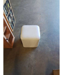 POUF PU BLANC 