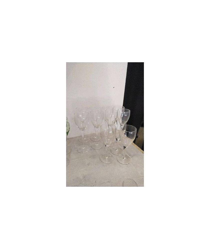 VERRES A PIED LE LOT 