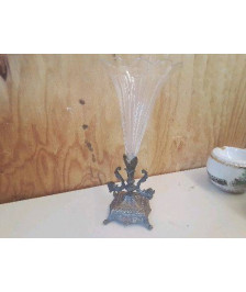ANCIEN VASE CORNET EN CRISTAL 