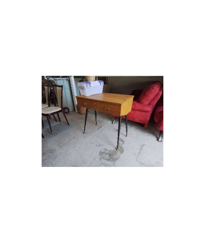 PETITE DESSERTE MACHINE A COUDRE DESIGN ASCANDINAVE ANNEE 60